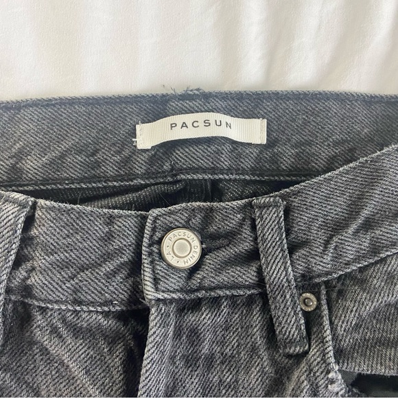 pacsun distressed dad jean - Picture 5 of 6
